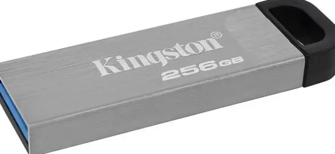 KINGSTON DATATRAVELER KYSON MEMORIA USB 256GB - 3.2 GEN 1 - 200 MB/S EN LECTURA - DISEÑO METALICO - COLOR PLATA (PENDRIVE)