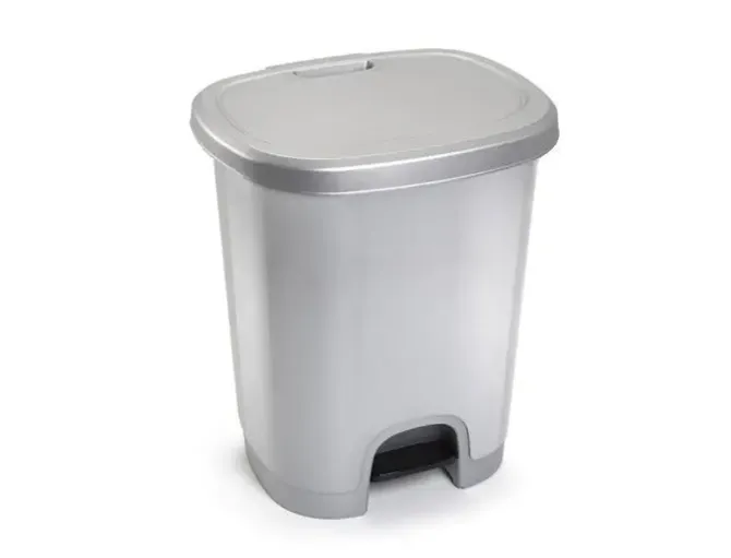 PAPELERA CONTENEDOR PLASTICFORTE PLASTICO CON TAPADERA Y PEDAL 27 LITROS COLOR PLATA 380X320X450 MM