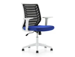 SILLA ROCADA DE OFICINA BRAZOS REGULABLES ESTRUCTURA BLANCA RESPALDO MALLA Y ASIENTO TELA IGNIFUGA AZUL